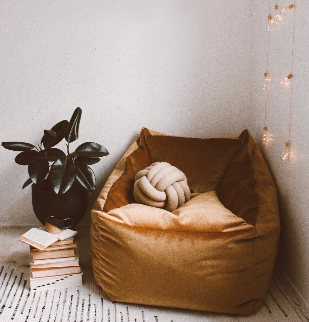 The Knot Pillow Opening Soon